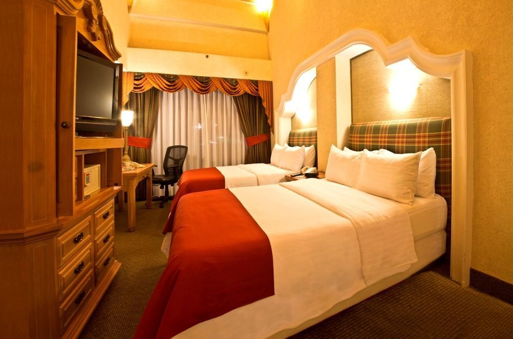 Holiday Inn Express & Suites Queretaro By Ihg Eksteriør billede