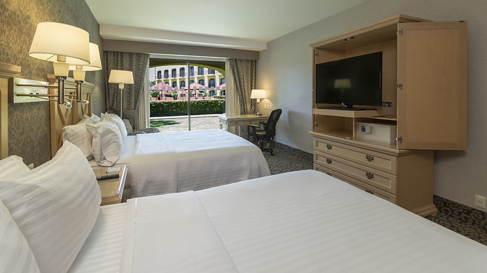 Holiday Inn Express & Suites Queretaro By Ihg Eksteriør billede