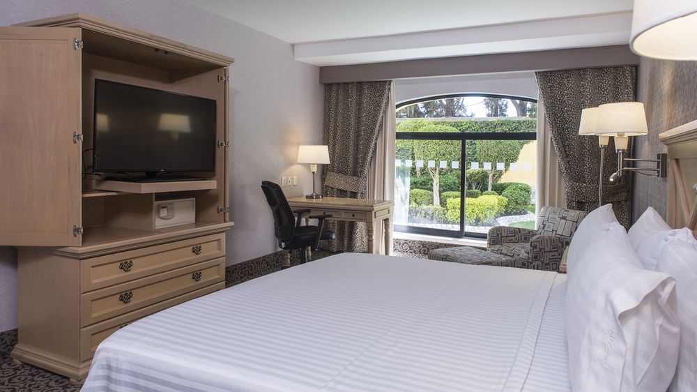 Holiday Inn Express & Suites Queretaro By Ihg Eksteriør billede